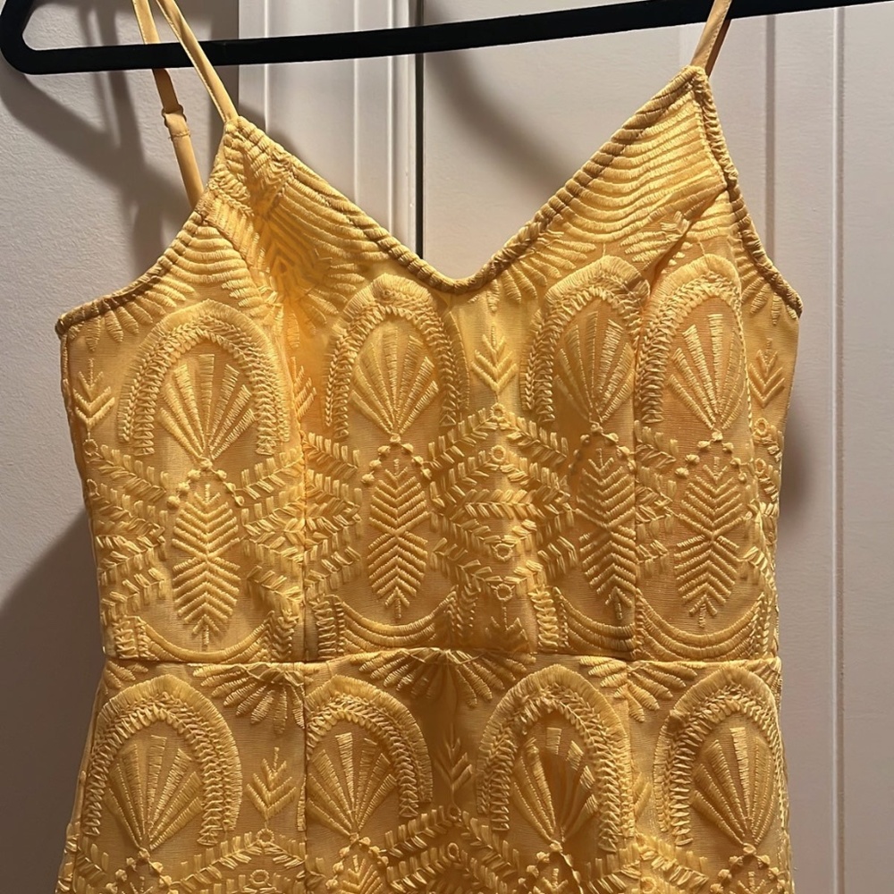 Lulus Shura Embroidered Sleeveless Dress Size X-Small View 6